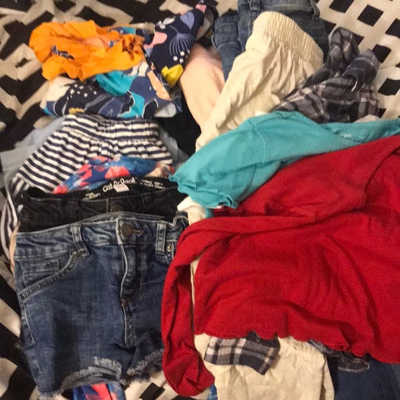 The Unbranded Brand Other - Girls 6/7 Clothing Bundle of 18